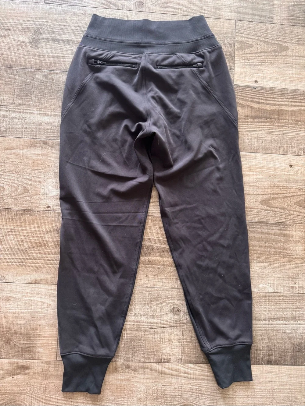 Athleta lightweight black